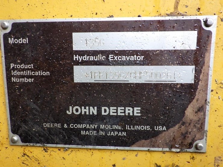 deere-135g-image-46
