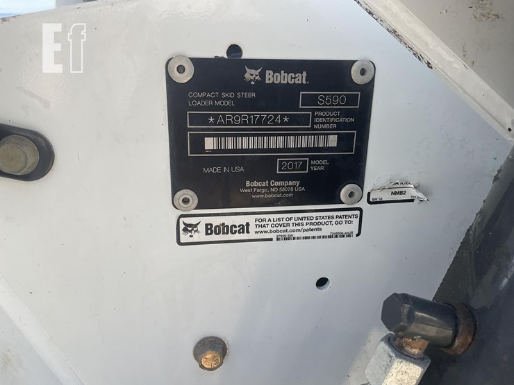 2017-bobcat-s590-image-18