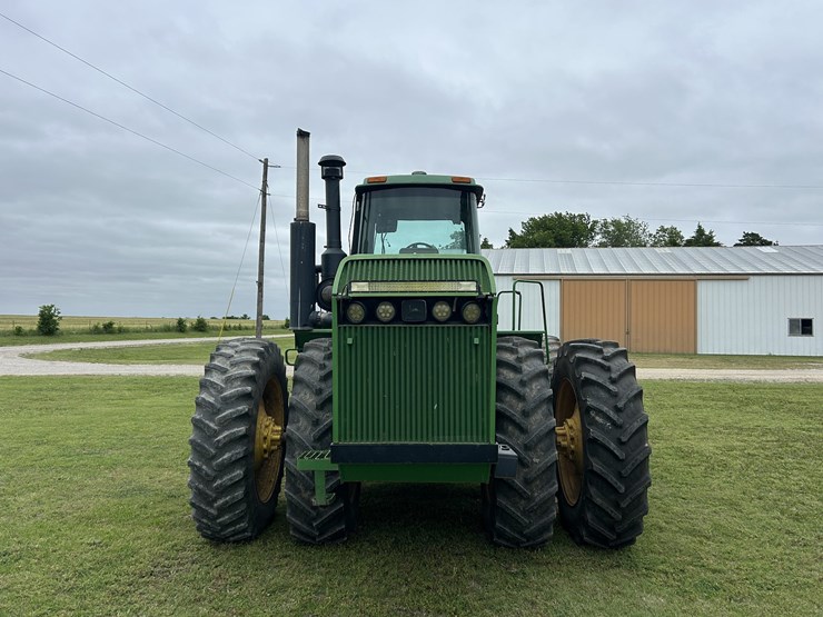 1996-john-deere-8770-image-3
