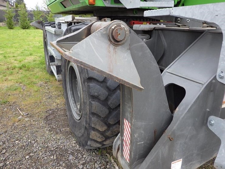 sennebogen-738e-tree-handler-image-11