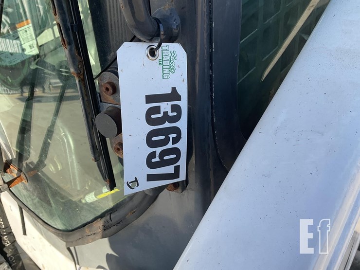 2020-bobcat-s570-image-19
