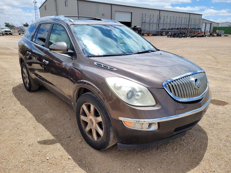 2008-buick-enclave-cxl-image-2