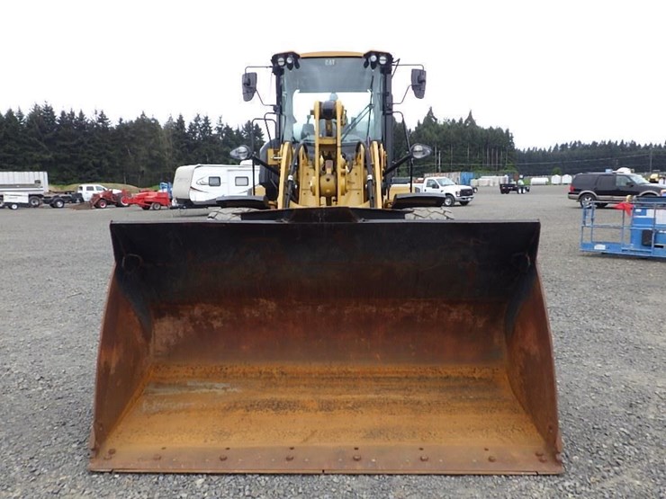 2022-caterpillar-930m-image-2