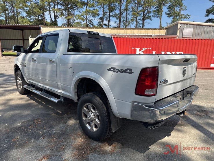 2018-dodge-2500-image-3