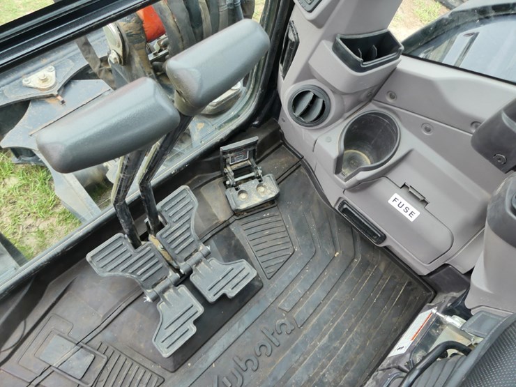 kubota-kx057-5-image-15