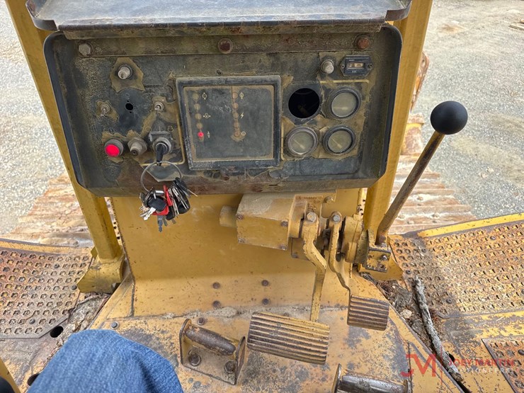 1994-caterpillar-d6h-xl-image-22