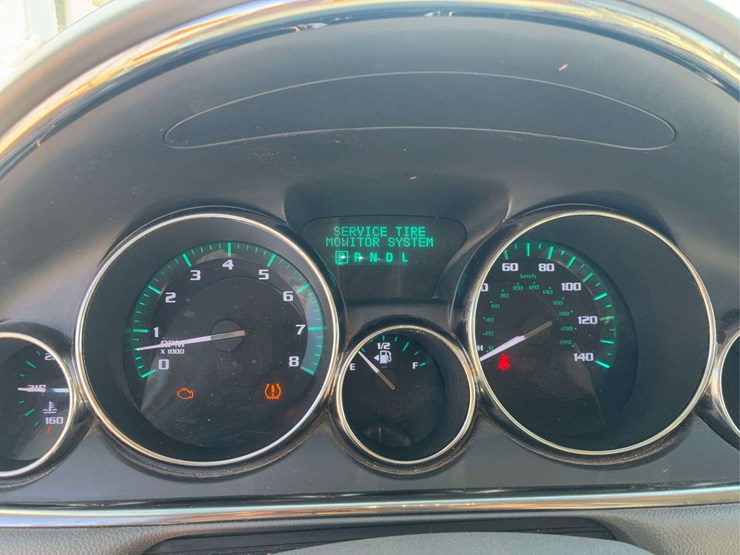 2017-buick-enclave-image-18