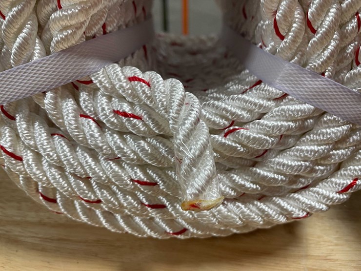 #2559-•-new-1/2"-thick,-150'-of-braided-rope-(cw)-image-7