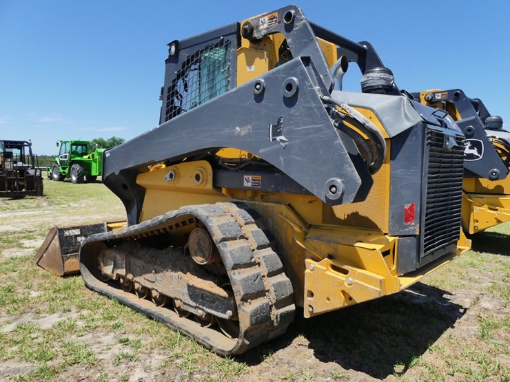 2022-deere-333g-image-4