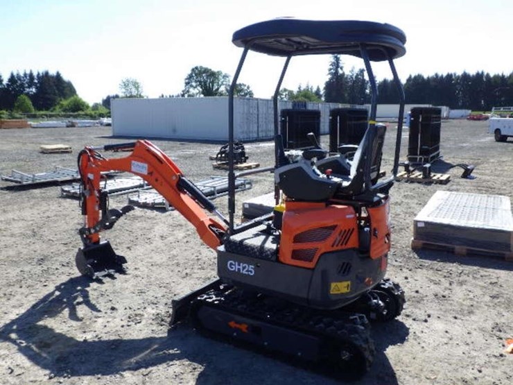 2026-aboss-gh25-hydraulic-excavator-image-2