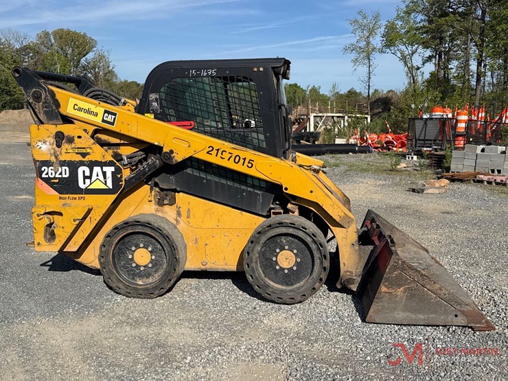 2014-caterpillar-262d-image-2