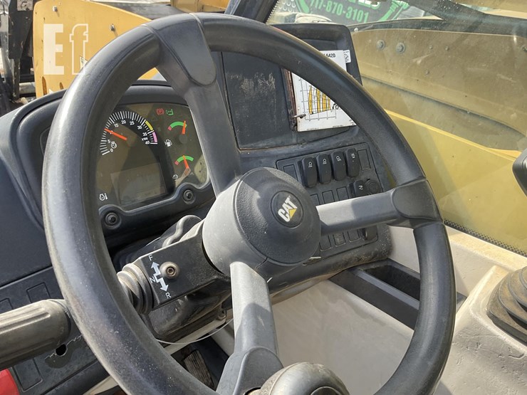 2016-caterpillar-tl642d-image-15