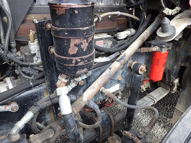 1996-kenworth-t800b-image-22