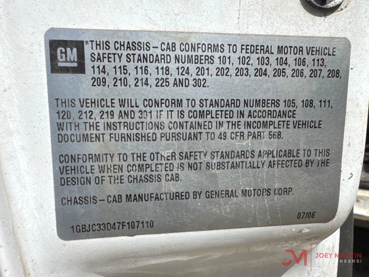 2007-chevrolet-3500-image-34