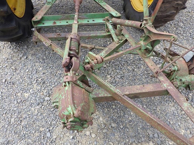 john-deere-b-image-10