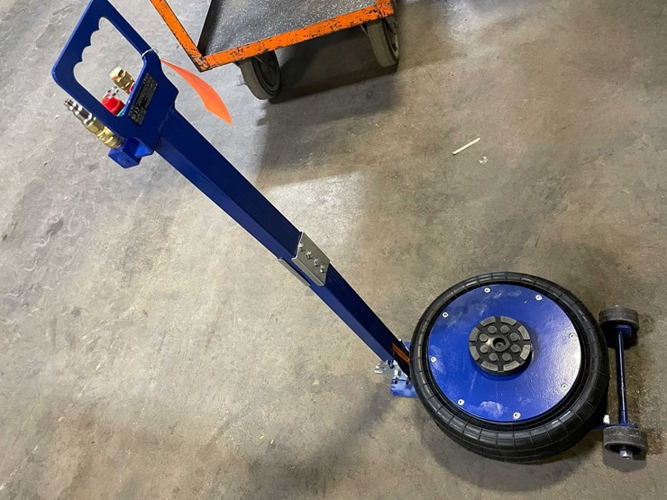 #2539-•-pneumatic-5-ton-lift-capacity-air-jack-(pr13)-image-1