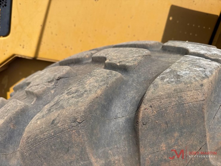 2008-caterpillar-it38g-image-19