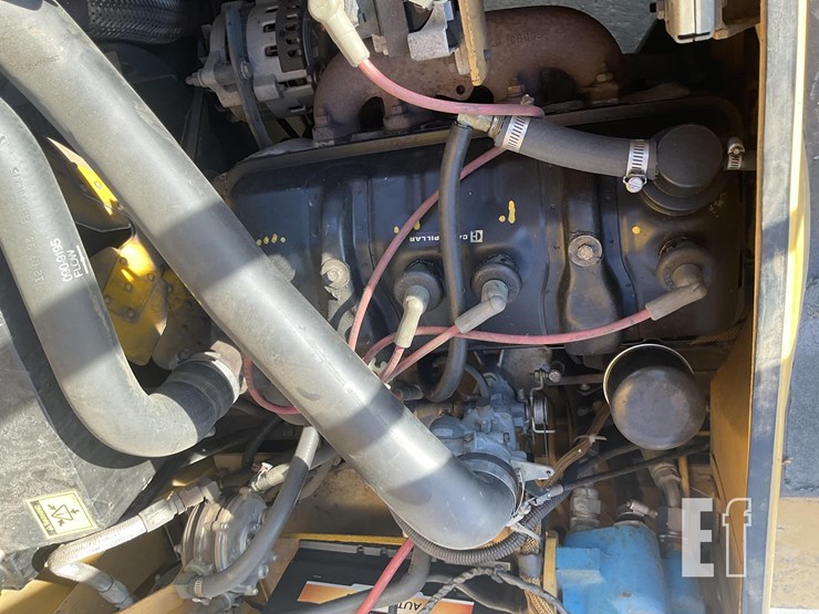 1993-caterpillar-vc60d-image-15