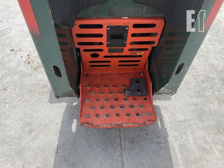 2019-bobcat-mt85-image-14