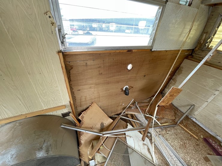 #172-•-camper-(no-title)-image-71