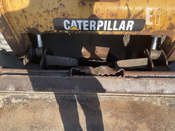 2012-caterpillar-289c2-image-12