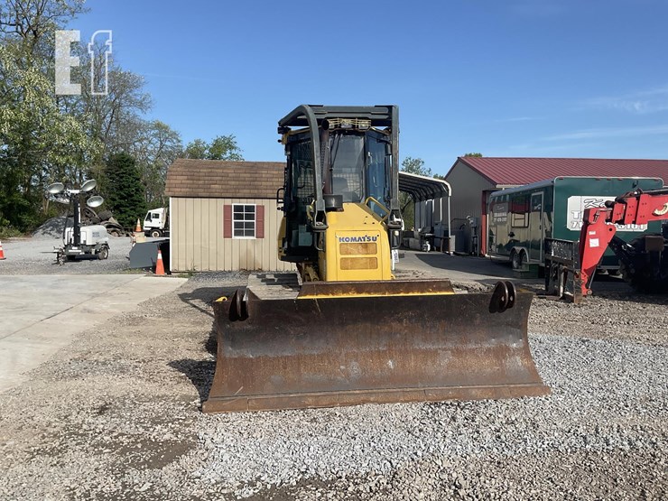 2012-komatsu-d39px-22-image-7