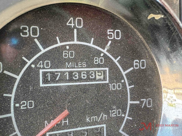 2002-kenworth-w900-image-12