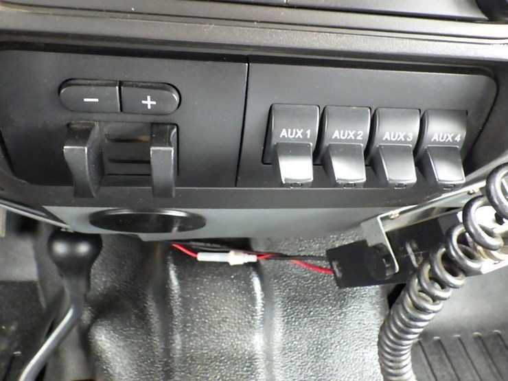 2015-ford-f550-image-41
