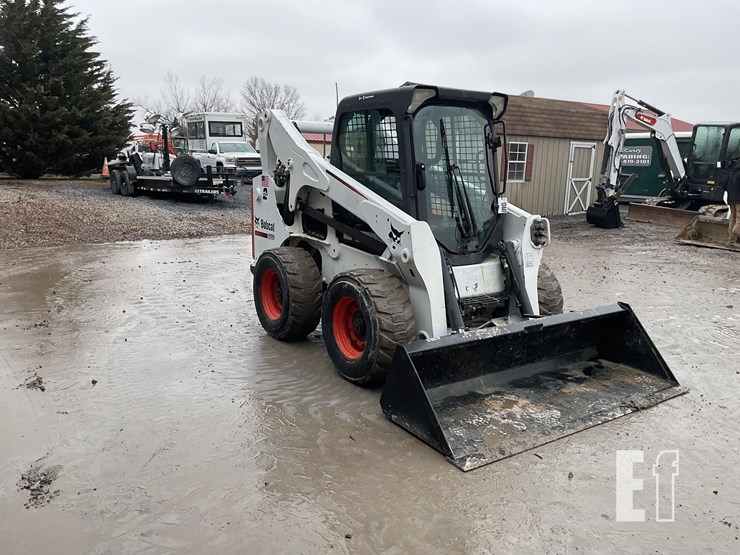 2011-bobcat-s750-image-6