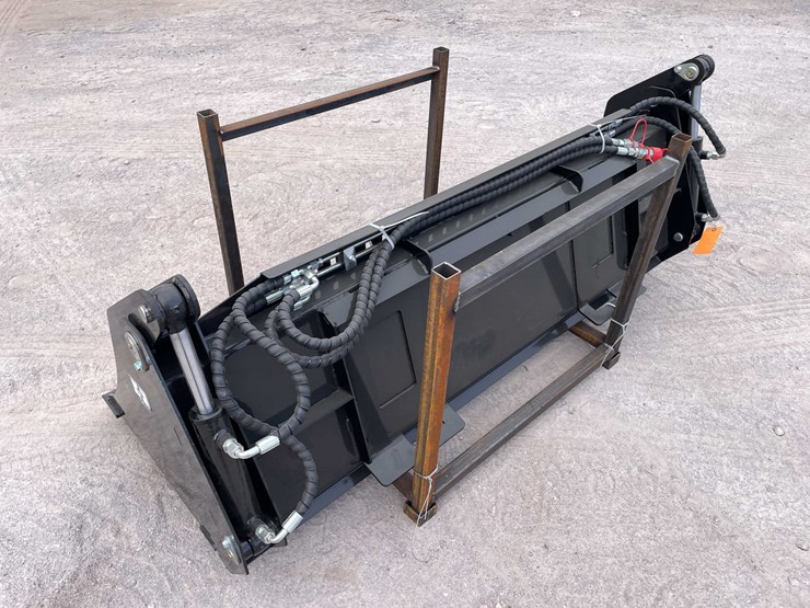 #3110-•-unused-2026-skid-steer-4-in-1-bucket-image-4