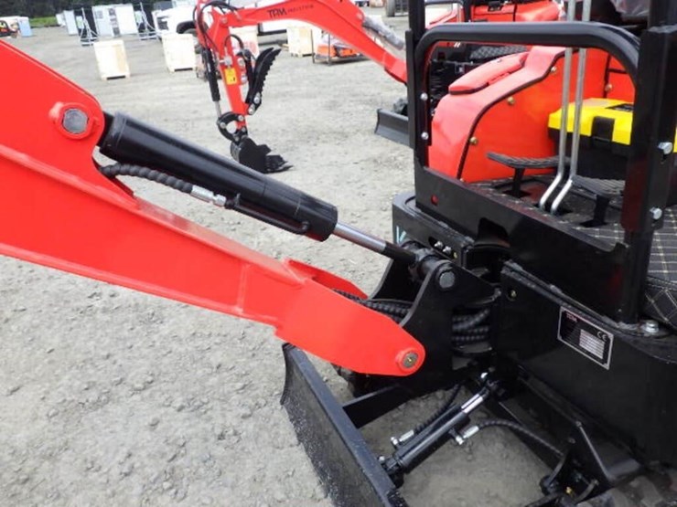 2026-tpm-tpm-20k-hydraulic-excavator-image-8