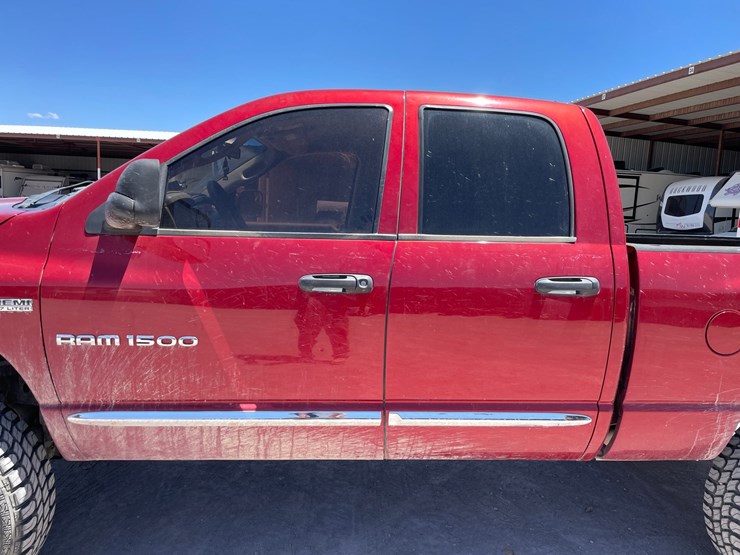 2007-dodge-ram-1500-image-17
