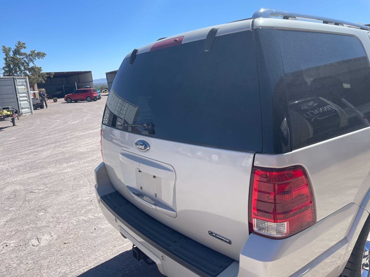 2006-ford-expedition-limited-image-30