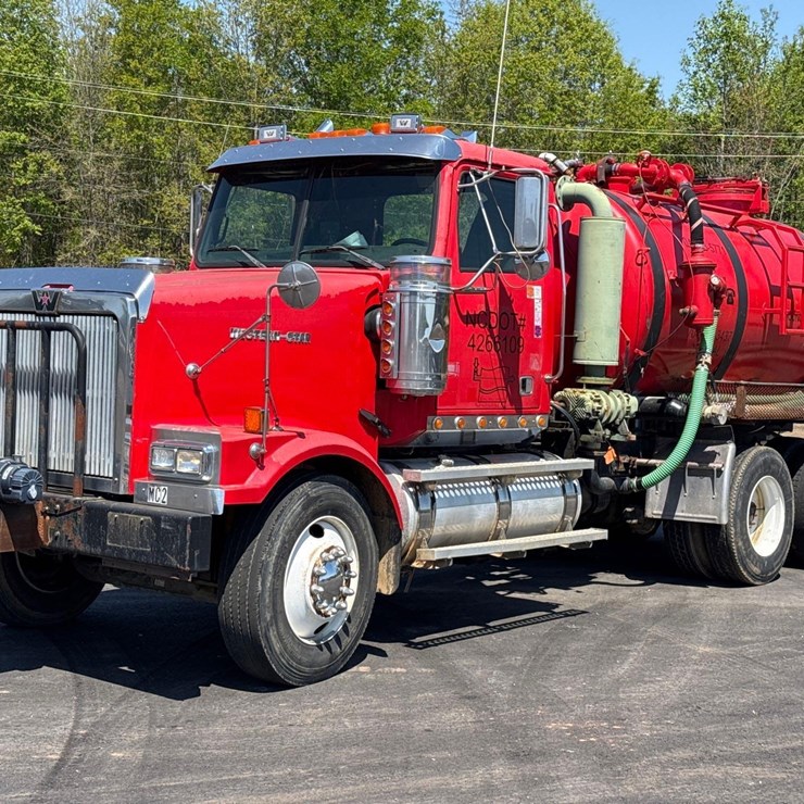 2007 WESTERN STAR 4900FA