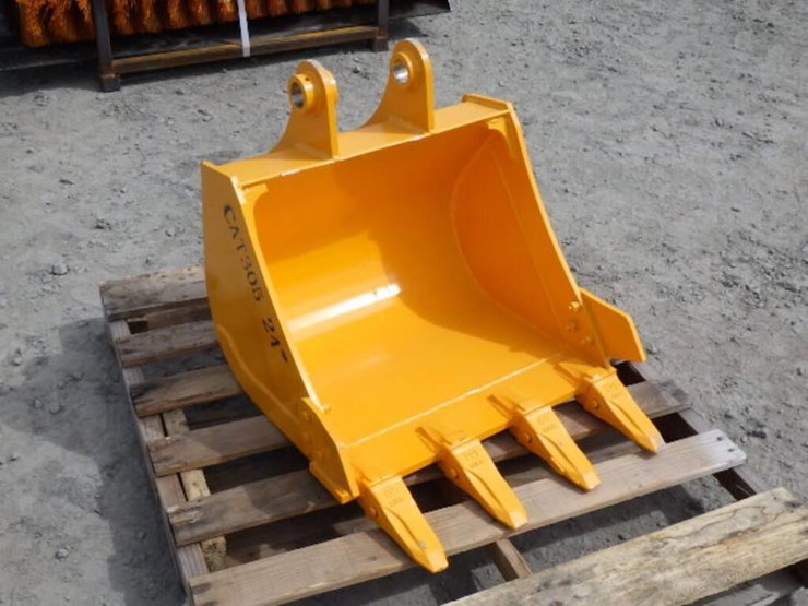 caterpillar-305-image-4