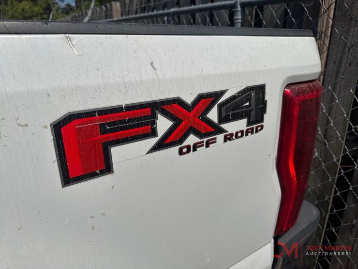 2017-ford-f250-xl-image-9