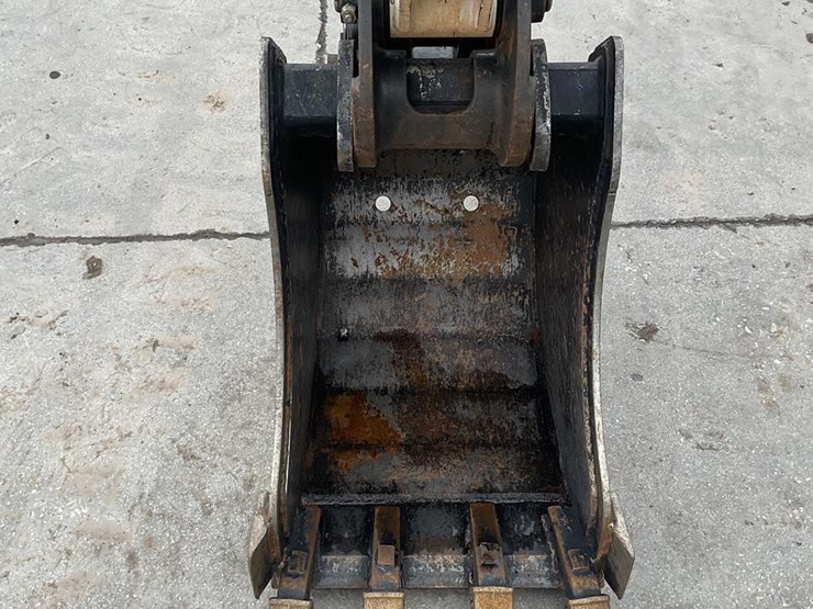 2022-bobcat-e32i-image-11