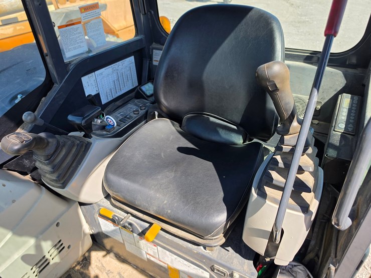 2021-kobelco-sk55srx-6e-image-8