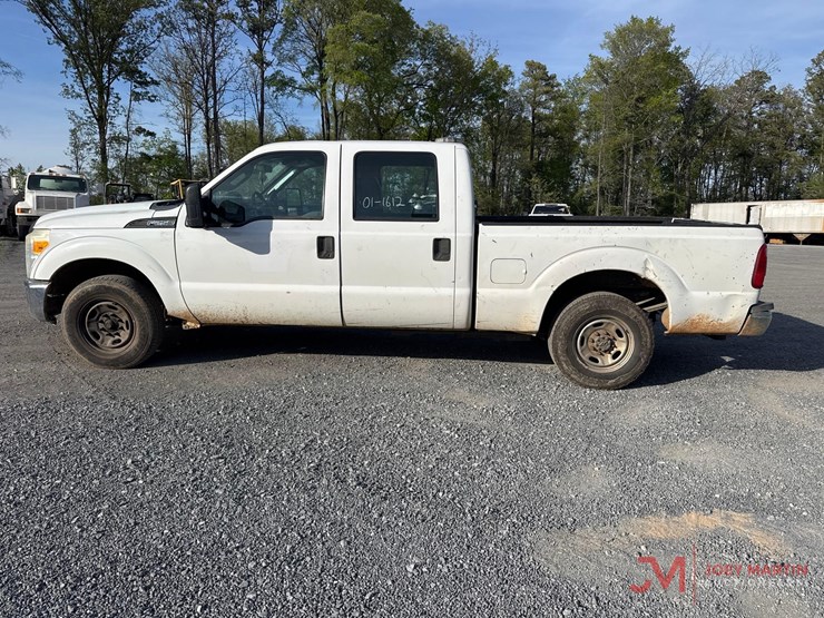 2015-ford-f250-xl-image-5