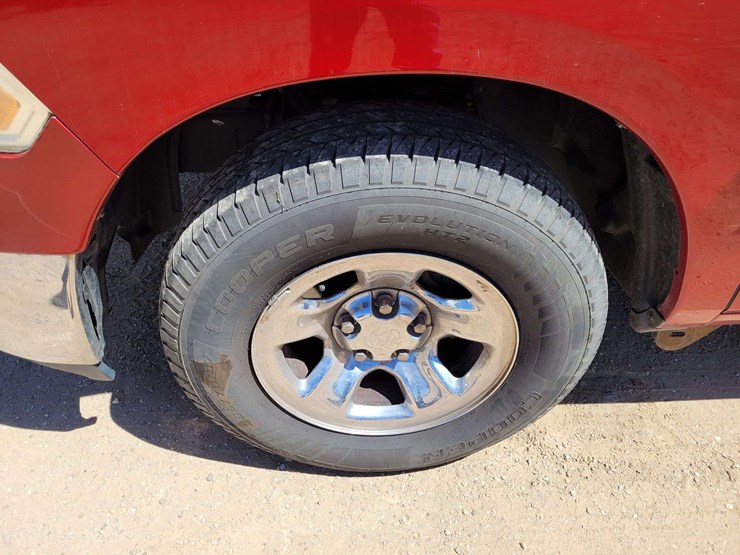 2010-dodge-ram-1500-image-8