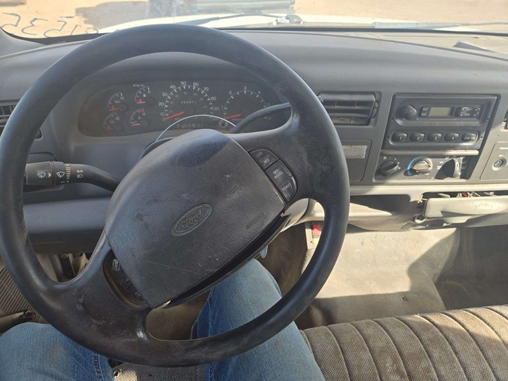 2000-ford-f250-image-12