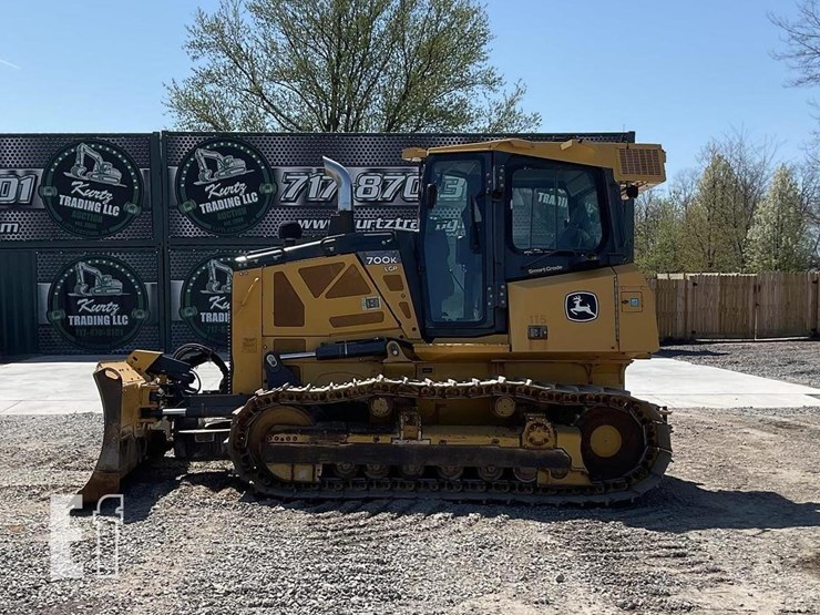 2017-deere-700k-image-1
