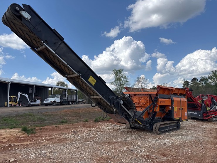 2023-pronar-mrw-2.75g-mobile-material-shredder-recycler-image-7