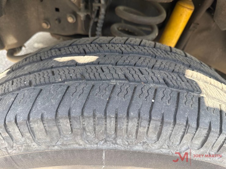 2017-ford-f250-xl-image-5