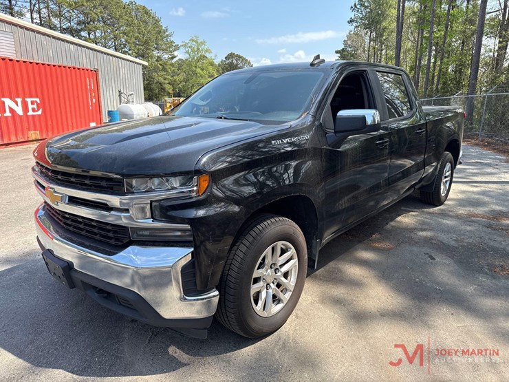 2020-chevrolet-silverado-1500-image-4