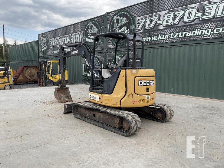 2014-deere-50g-image-2