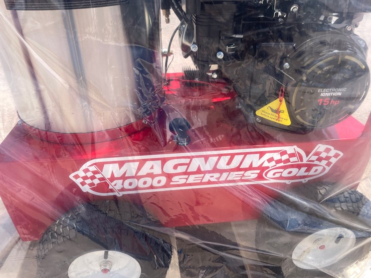 #245-•-magnum-4000-gold-power-washer-image-2
