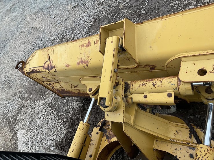 2010-caterpillar-d5k-lgp-image-9