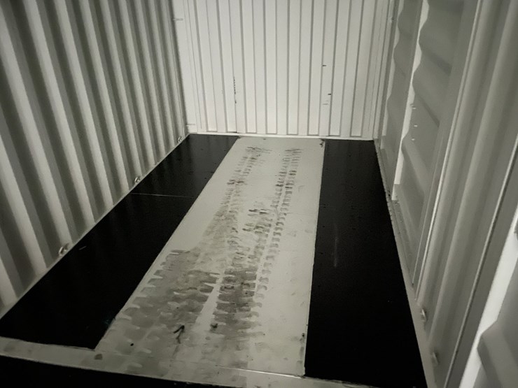 #102-•-40'-high-cube-multi-door-shipping-container-image-17