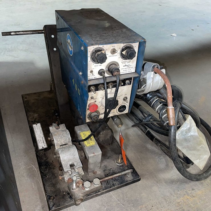 #2541 • Miller Wire Feeder (PR13)